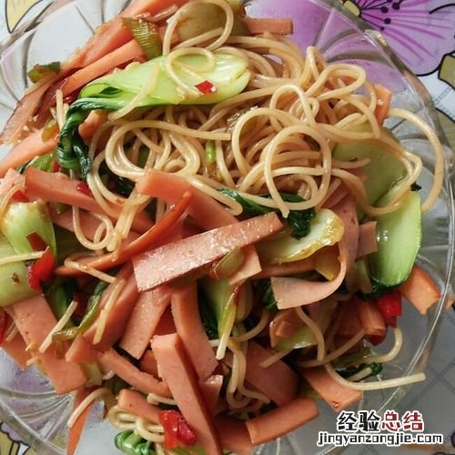 炒米线的做法和配料