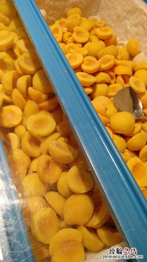 冻黄桃是生的还是熟的