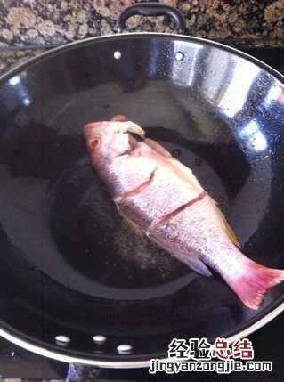 清炖鱼怎么做