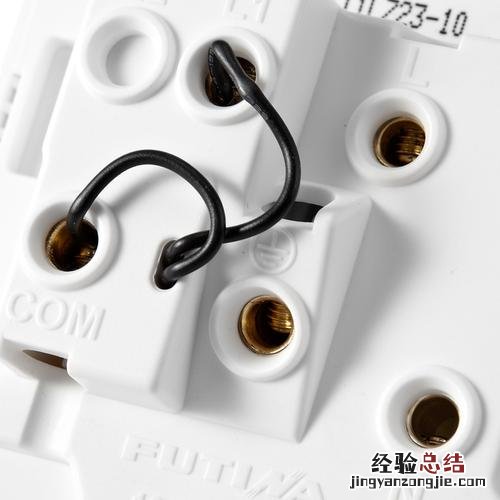 三色灯用单开关行吗