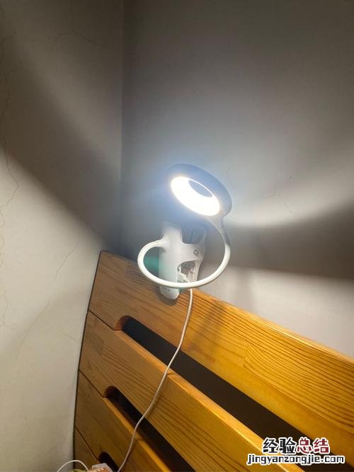 led灯有时亮有时不亮是怎么回事