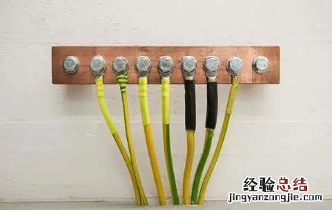 金属外壳的用电器一定要接地的原因