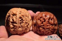 文玩核桃凹槽里面黑怎么去除