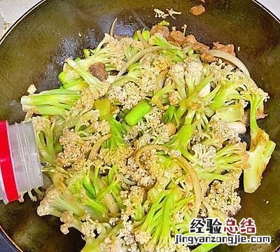 如何炒菜花好吃又简单