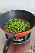 牛肉丝炒韭菜怎么炒好吃