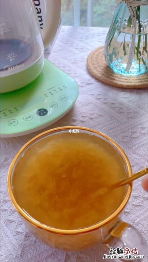 蜂蜜银耳汤的功效