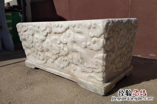 汉白玉是大理石吗