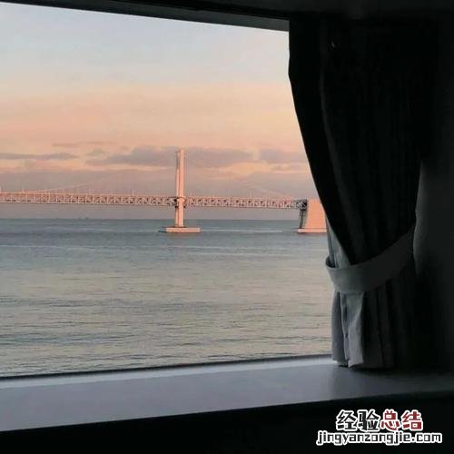 飞鸟与鱼不同路是什么意思