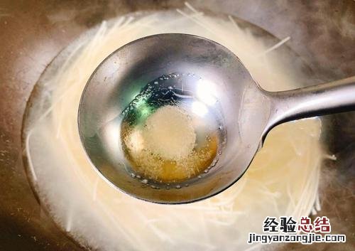 面条下水煮几分钟