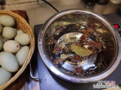 腌鸭蛋怎么腌好吃又出油