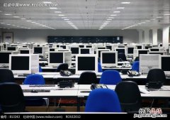 微型计算机主机包括什么