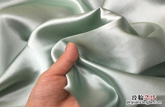 聚酯纤维是涤纶吗