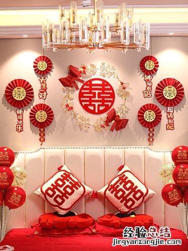 怎么把蜜蜂赶出卧室