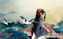 待我长发及腰下一句，等我长发及腰下一句？