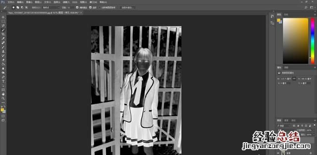 photoshop如何把图片修成素描效果