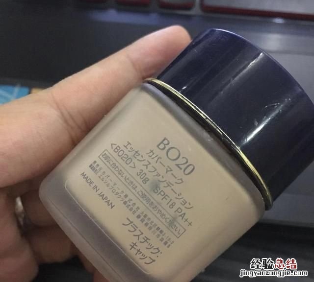 化妆需要哪些化妆品，化妆至少需要哪些化妆品