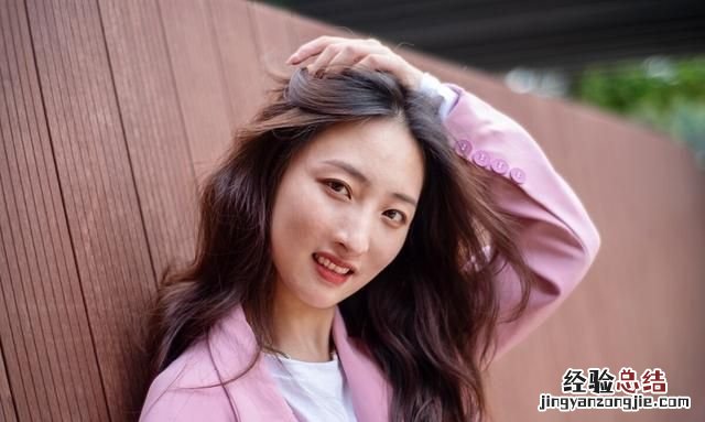 怎么对付工作中的小人