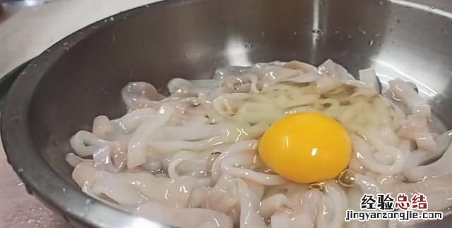 鱿鱼怎样切片教程 鱿鱼怎样切才会卷起来