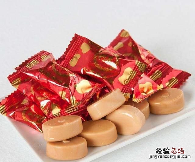 椰子肉怎么吃，椰子怎么吃?怎么打开?