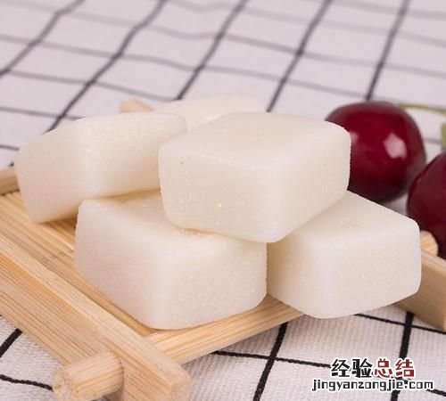 椰子肉怎么吃，椰子怎么吃?怎么打开?