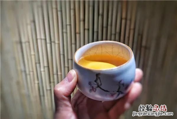 怎样有效地清除茶垢,茶杯内茶垢如何清除