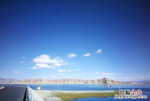 有西藏阿里地区的旅游风景介绍吗