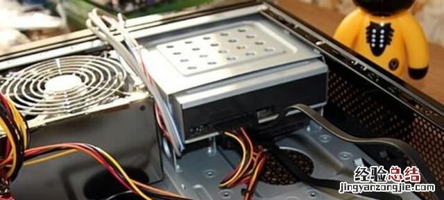 重装系统读不到硬盘 硬盘怎么重装系统