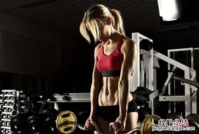 新手去健身房健身每天练多久合适