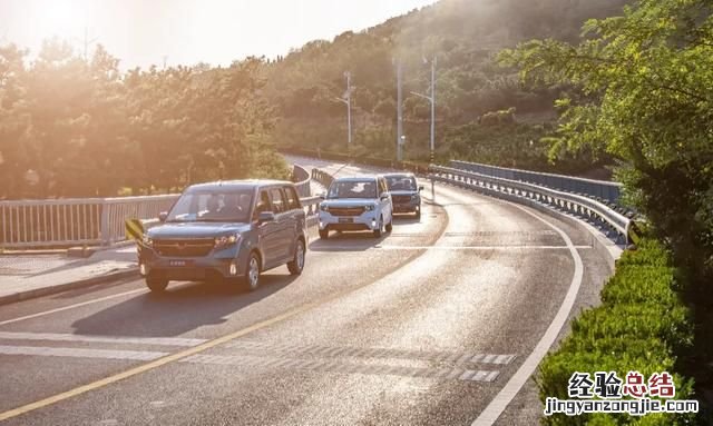 自己开服装淘宝店去哪里拿货