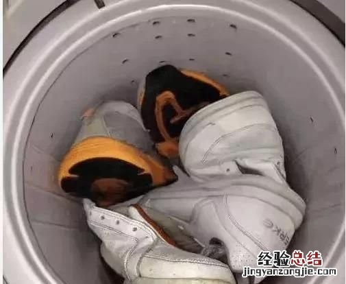 运动鞋可以放洗衣机甩干吗 洗衣机空气洗能洗运动鞋吗