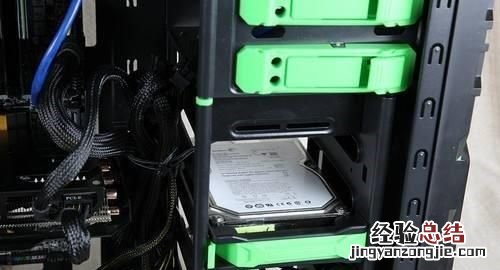 固态硬盘和机械硬盘怎么选择优先