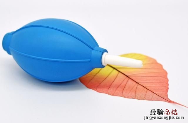 清理电脑主板上的灰用什么清理 电脑的主板如何清理