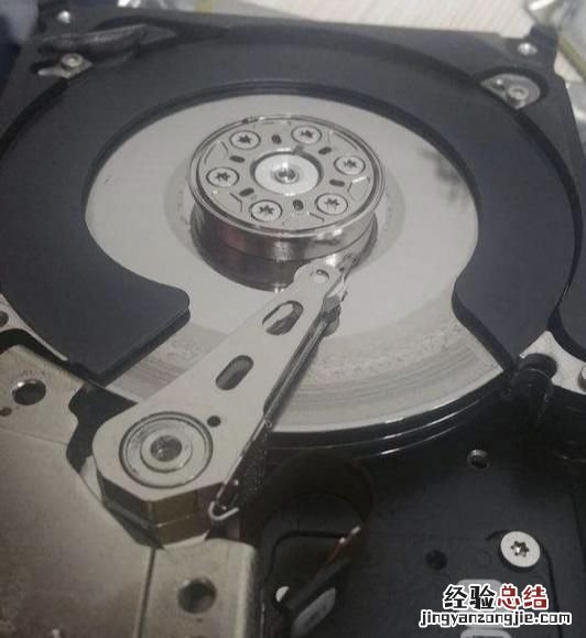 硬盘坏了数据可以恢复吗,电脑硬盘坏了可以恢复数据吗