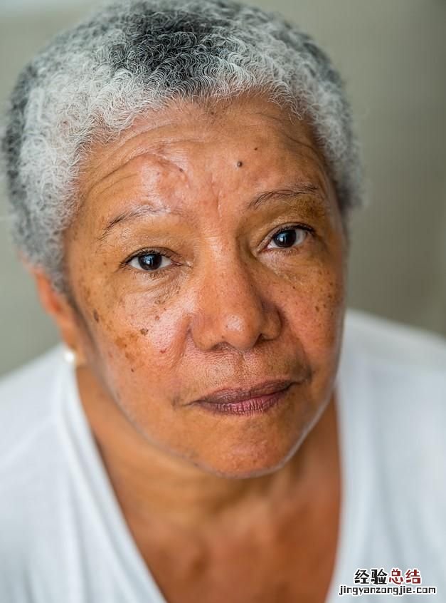 用微距镜头拍的人像照片效果如何