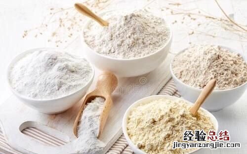 低筋面粉如何成为中筋面粉呢,烤箱版中筋面粉变低筋面粉