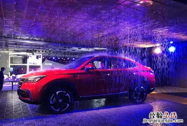 进入高速路隧道心里紧张怎么办呢