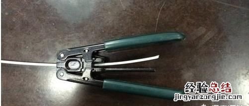如何制作光纤冷接头