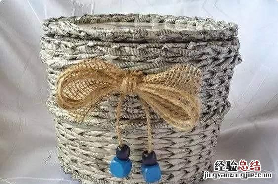 怎么用旧报纸编花篮