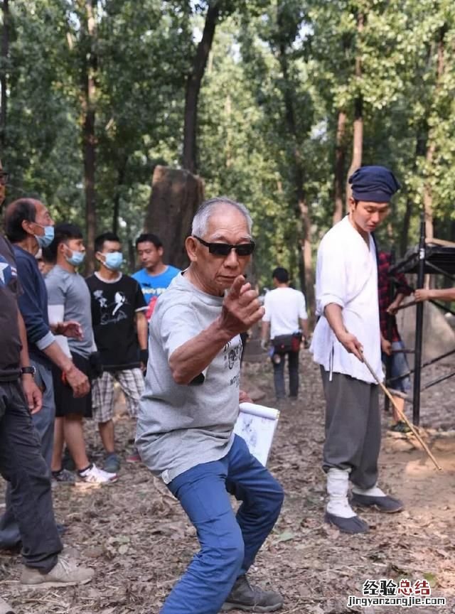 动作电影中打斗场景怎么拍的