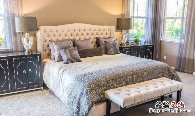 怎样打造高级感的卧室 怎样简单打造感性卧室呢