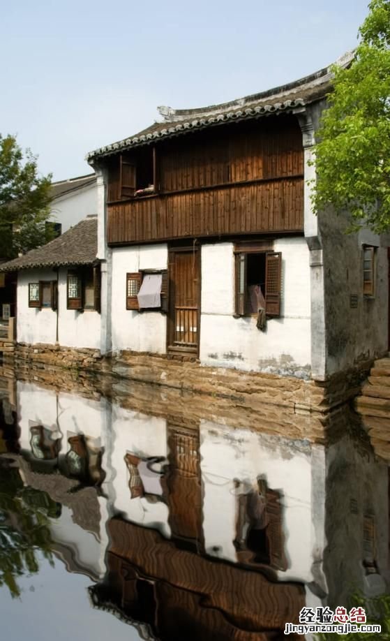 倒影后期ps是怎么做出来的