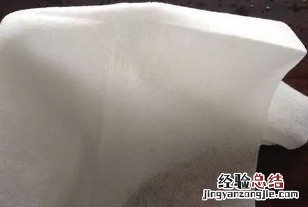 云柔巾和棉柔巾的区别,云柔巾棉柔巾和湿纸巾的区别