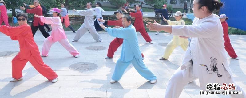 八段锦是什么，八段锦中的八字是什么意思