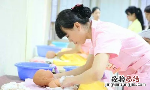 育婴师是干什么的