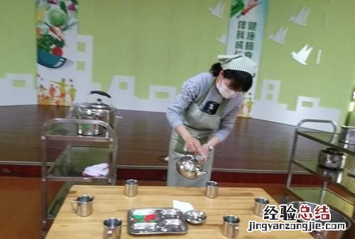 怎么样才能进幼儿园做保育员呢,大家的保育员证书都是怎样考的