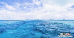 水是可再生资源，泡沫属于再生资源