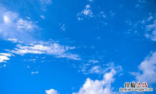 为什么大海是蓝色的笑话 为什么大海是蓝色的