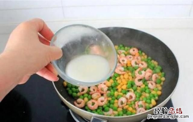 勾芡分几种,勾芡时一般常用哪几种