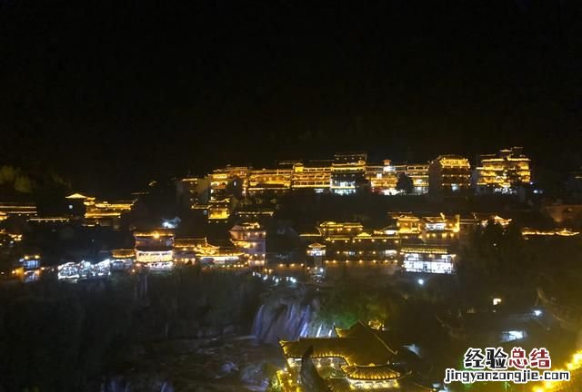 芙蓉镇值得去吗,张家界芙蓉镇和凤凰古城值得去吗