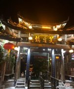 芙蓉镇值得去吗,张家界芙蓉镇和凤凰古城值得去吗